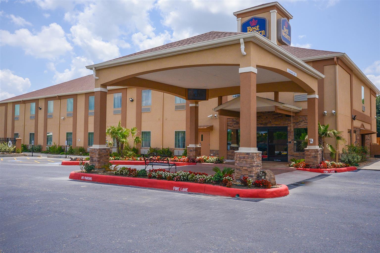 Best Western Casino Inn Vinton Bagian luar foto