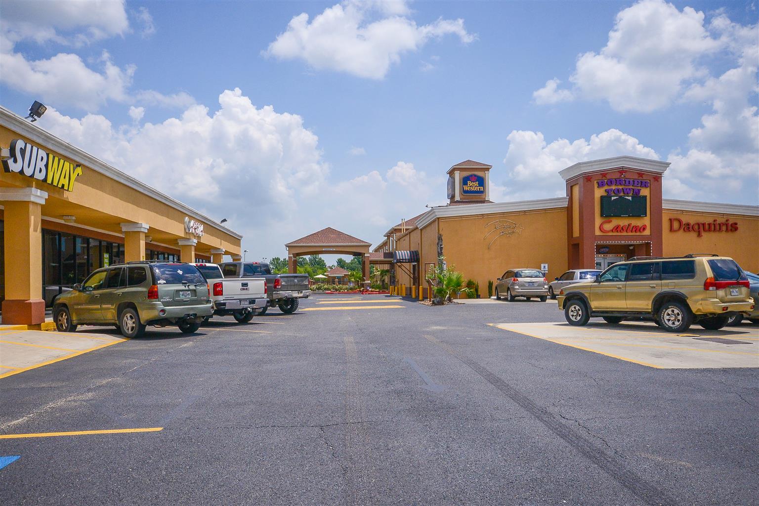 Best Western Casino Inn Vinton Bagian luar foto